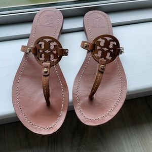 Tory Burch Tan Sandals Size 7